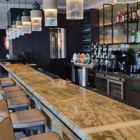 Pendeli منتجع بلاتريس