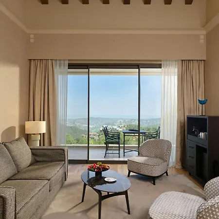 منتجع Pendeli بلاتريس