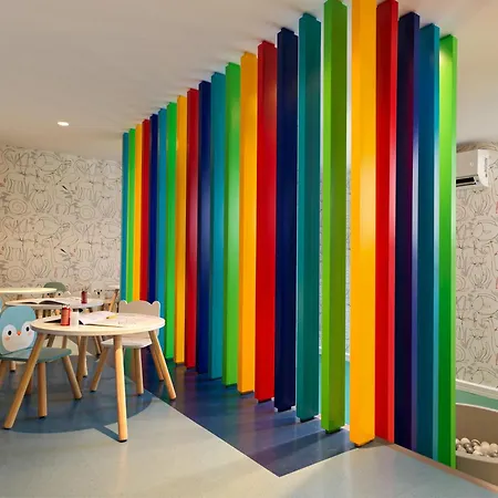 Pendeli بلاتريس