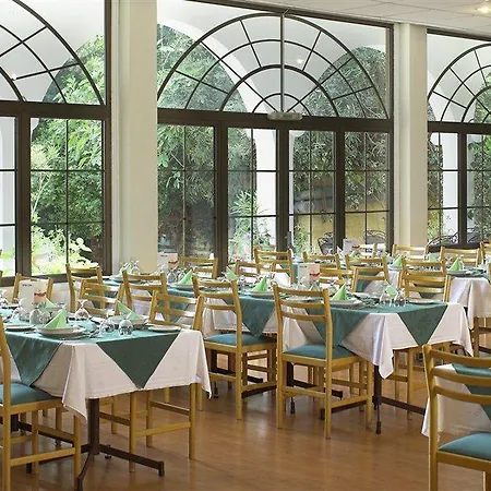 Pendeli بلاتريس