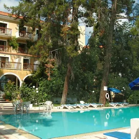 منتجع Pendeli 3*