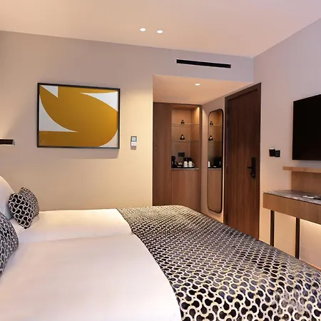 Pendeli 3* Plátresz