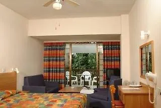 Semesteranläggning (resort) Pendeli 3*