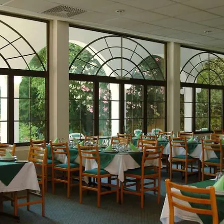 Pendeli Hotel