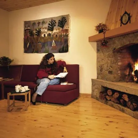 Pendeli Hotel